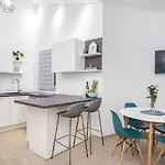 Seaside Polic, Rogoznica Apartmán *
