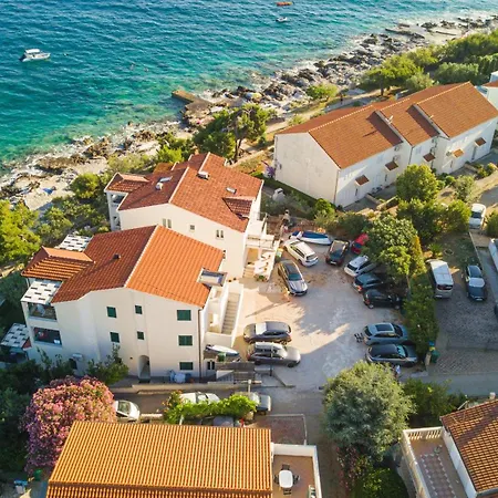 Seaside Polic, Rogoznica *