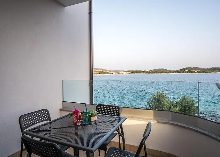 Seaside Polic, Rogoznica 아파트 *